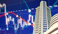 中央财办副主任韩文秀：《决定》提出推行由常住地登记户口提供基本公共服务制度 加快农业转移人口市民化